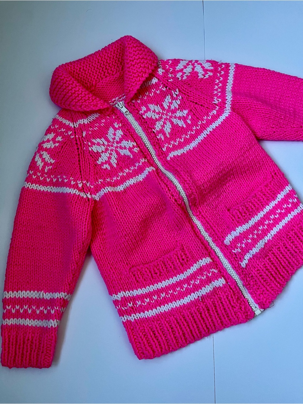 Kids Vintage Pink Zip-Up Knit Jacket with Snowflake Detail